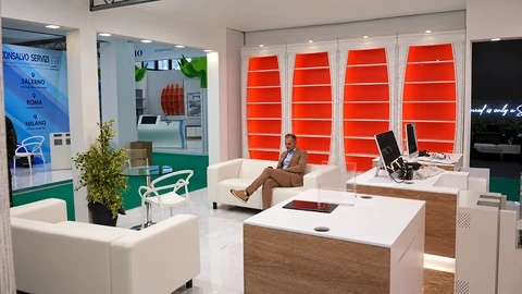 Vista panoramica dello stand INN PROGRESS a PharmExpo Napoli