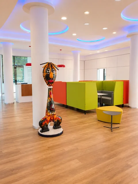 Collaborative spaces and bespoke furniture for Consalvo Servizi in Rome