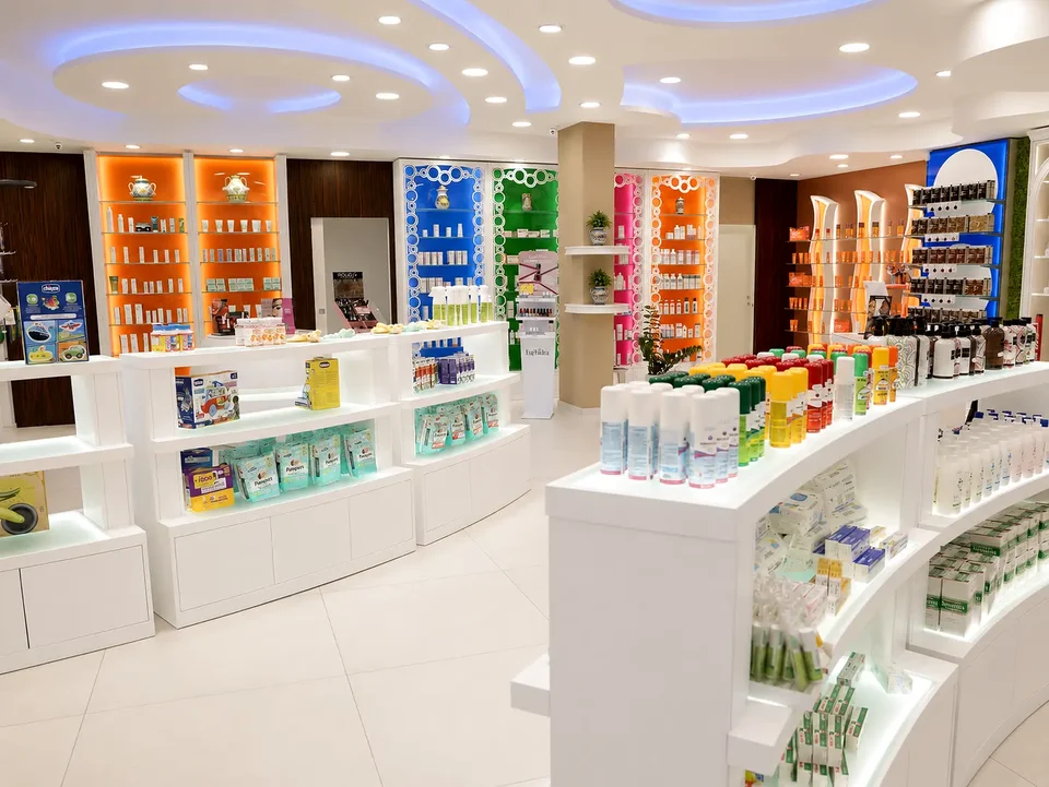 Overall view with central counter and multicoloured walls
